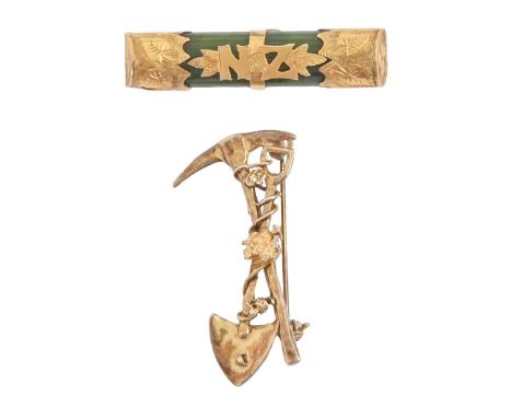 A gold 'diggers' brooch, possibly Australian, late 19th c, the crossed pick axe and shovel with gold nugget, 40mm l and a New