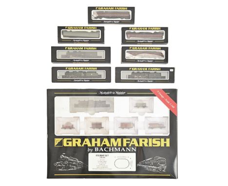 A Bachmann Graham Farish railway freight set 370-175, boxed and three locomotives and four carriages, each boxed (8)  As new