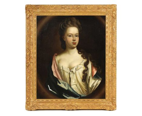 17TH/18TH CENTURY OIL ON CANVAS portrait of a lady, unsigned - in decorative gilt moulded frame73cm high 60cm wideThe paintin