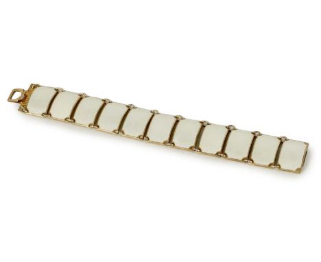 A FINE NORWEGIAN SILVER AND GUILLOCHE ENAMEL SMALL BRACELET of segmented form with rectangular sunburst white enamel sections