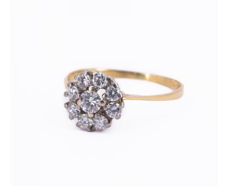 DIAMANT-RING. Herkunft: Deutschland. Datierung: Um 1980. Material: 750/- Gelb- und Weißgold, Punze. Gesamtgewicht: ca. 2,5 g.