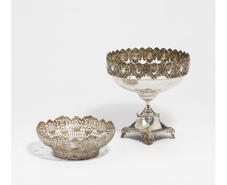AUFSATZSCHALE MIT KARTUSCHENZIER. Topazio. Portugal. Datierung: 20. Jh. Technik: Silber. Gewicht: Ca. 1040g. Maße: Höhe 25,5,