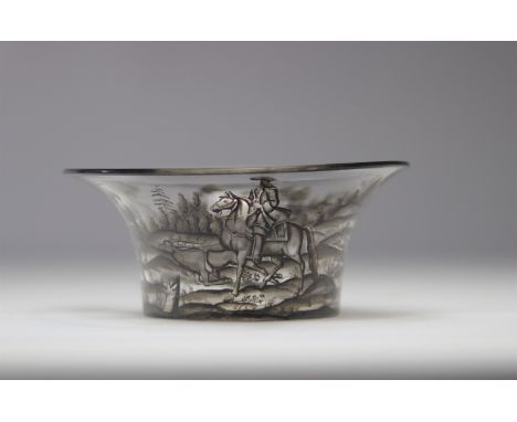 Emile GALLE (1846-1904) Enamelled glass bowl "medieval scene" - Weight: 570 g - Shipping available - Region: France - Sizes: 