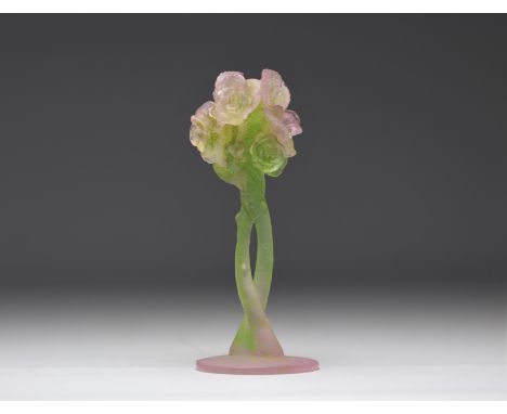 Daum Nancy candlestick molden glass forming a bouquet of roses - Weight: 300 g - Shipping available - Region: france - Sizes: