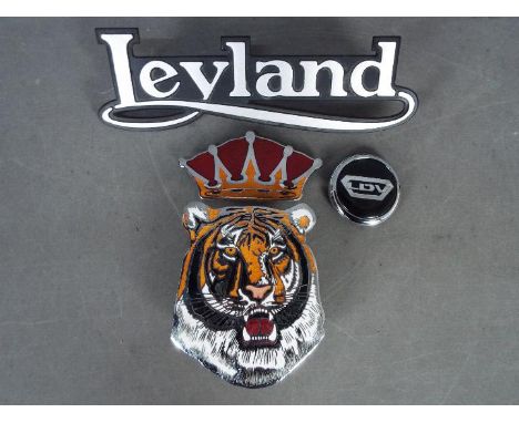 Leyland Bus - A collection of Leyland badges including a Leyland Royal Tiger enamelled cast metal Tiger head with separate cr