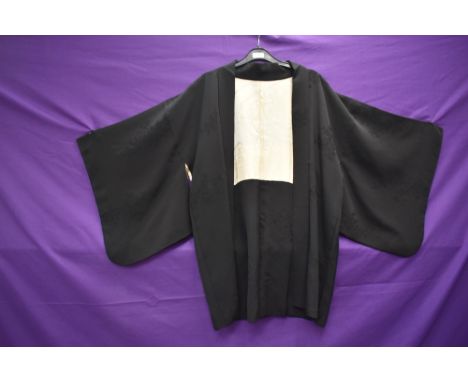 A 1950s gents silk damask Hoari Samurai kimono jacket worn over wedding kimonos having cream silk lining with hand stitched m
