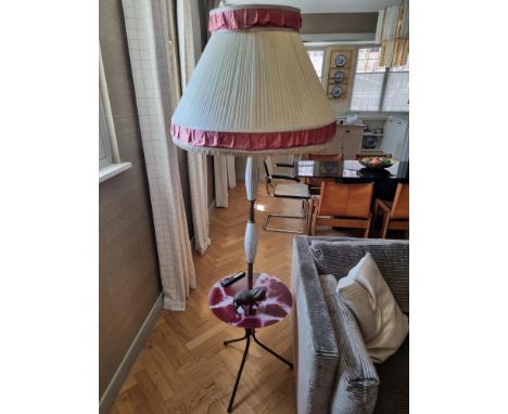 Mid-Century Modern Tripod Floor Lamp with Coffee Table in Gio Ponti Style This modern Gio Ponti style floor lamp has three fe