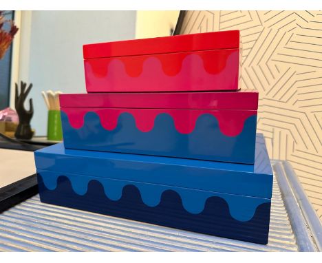 Jonathan Adler Acrylic Ripple Box Large From New York designer Jonathan Adler, the Ripple Boxes feature generous cracked acry