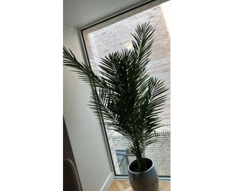 Artificial Areca Palm&nbsp;(Apt 10)