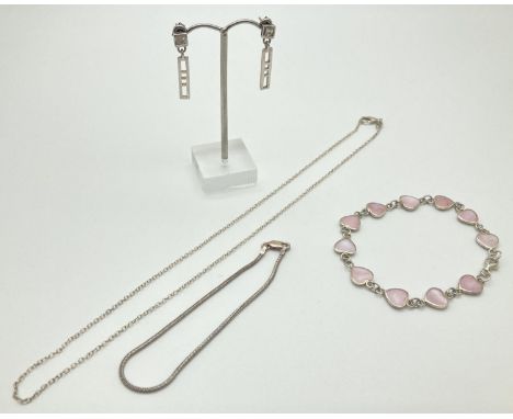 4 items of modern silver jewellery. An 18 inch fine belcher chain with lobster clasp, a heart shaped link bracelet set with p