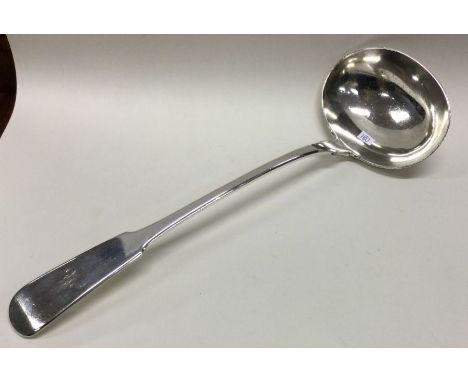 EDINBURGH: A heavy fiddle pattern Scottish silver soup ladle. 1817. Approx. 278 grams. Est. £150 - £200.