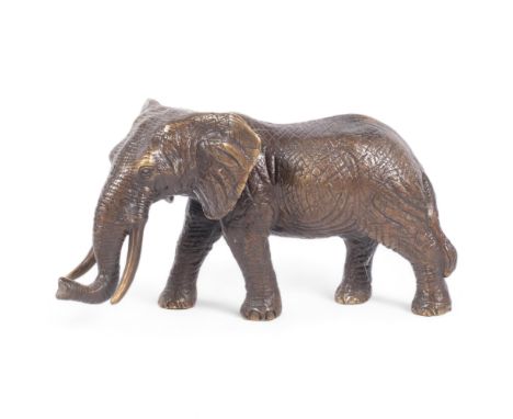 A bronze figure of an elephant, H16cm 