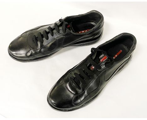 PAIR OF PRADA LEATHER MENS SHOES - SIZE 11 USED
