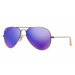 NEW & PACKAGED RAY-BAN Aviator Large Metal Sunglasses - GUNMETAL WITH GREEN MIRROR PURPLE LENSES.