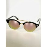 NEW & PACKAGED RAY-BAN Clubround Sunglasses - BLACK ON ARISTA WITH GREY MIRROR PINK LENSES. RRP £
