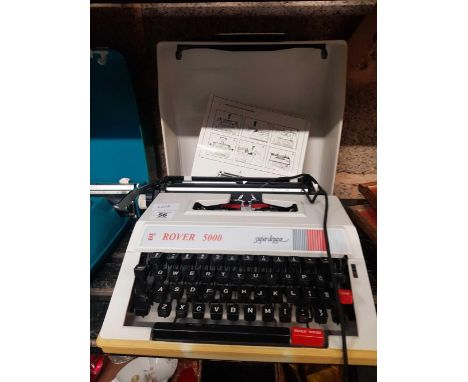 ROVER 5000 PORTABLE TYPEWRITER WITH CASE