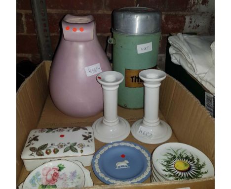 CARTON WITH VINTAGE THERMOS FLASK, 2 CANDLESTICKS & OTHER CHINAWARE