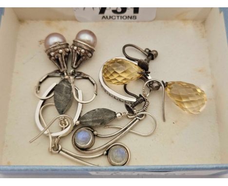 5 PAIRS OF VINTAGE SILVER EARRINGS SET CITRINE, MOONSTONE & PEARL