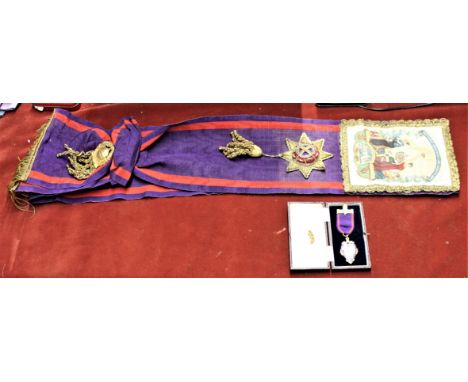 Independent Order of Oddfellows Manchester Unity 9 carat gold Medal with a  purple moire taffeta type fabric sash which has p