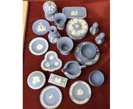 Wedgwood blue and white Jasperware - a lovely collection of Jasperware including: Lidded Square Trinket Box 9 x 4.5cm, Salt &