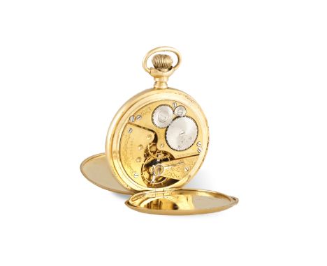 AN AMERICAN 18K GOLD FULL HUNTED POCKET WATCH, by Elgin of Illnois, with plain case, enclosing a white enamel dial with Roman