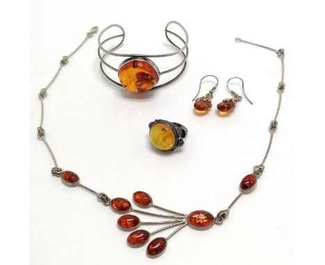 Qty of silver and amber jewellery - necklet (42cm), bangle, ring + pair of earrings - total weight 48g - SOLD ON BEHALF OF TH