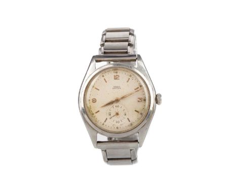 GENTLEMEN'S ROLEX OYSTER STAINLESS STEEL AUTOMATIC WRIST WATCH,model number 5026, serial number 443299, the round dial with a