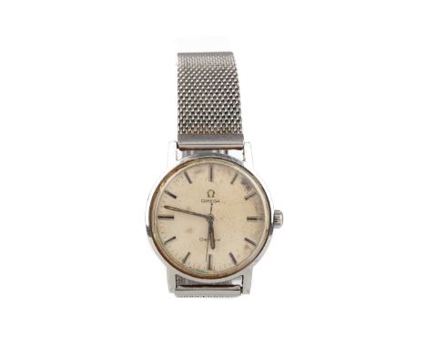 GENTLEMAN'S OMEGA STAINLESS STEEL MANUAL WIND WRIST WATCH,the round silver coloured dial with applied baton hour markers, out