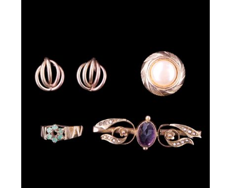 A 1970s 9 ct gold daisy-set ring together with a Victorian rose-cut amethyst and seed pearl brooch, and three earrings, 6.5 g
