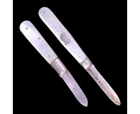 Late Victorian and 1920s pocket folding silver fruit knives, each having mother-of-pearl grip scales