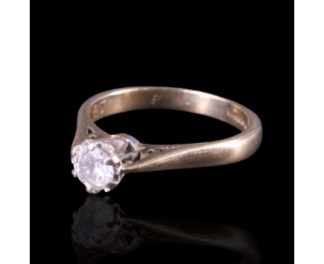 A diamond solitaire ring comprising a stone of approx 0.25 cts, cathedral-set between the chenier shoulders of a 9 ct gold sh