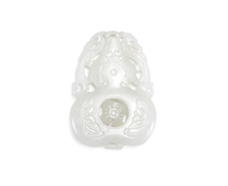 A WHITE JADE DOUBLE GOURD PLAQUE WITH ROTATING CENTREQing DynastyCarved and pierced on both sides to depict a double gourd in