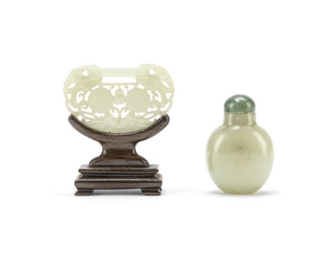 A PALE GREEN JADE SNUFF BOTTLE AND A JADE LOCK-FORM PLAQUE19th centuryThe bottle of even pale green tone with faint cloudy in