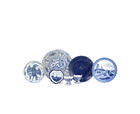 A VARIED GROUP OF BLUE AND WHITE WARESLate Ming Dynasty to 19th centuryComprising: a pair of blue and white tripod salts; a '