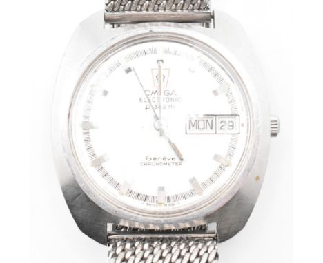 An Omega Electronic f360 Hz Gen&egrave;ve Chronometer wristwatch. The Omega wristwatch having stick indices, triple hands and