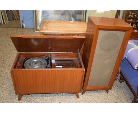 Vintage Dulci radiogram with speaker