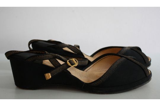 ladies gold wedge shoes