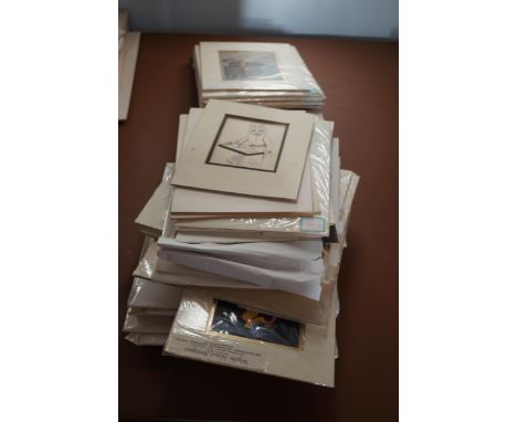 Large collection of vintage pictures & prints 