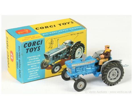 Corgi 67 Ford 5000 Super Major Tractor - blue body, grey mudguards, plastic hubs and parts (harder variation to find without 