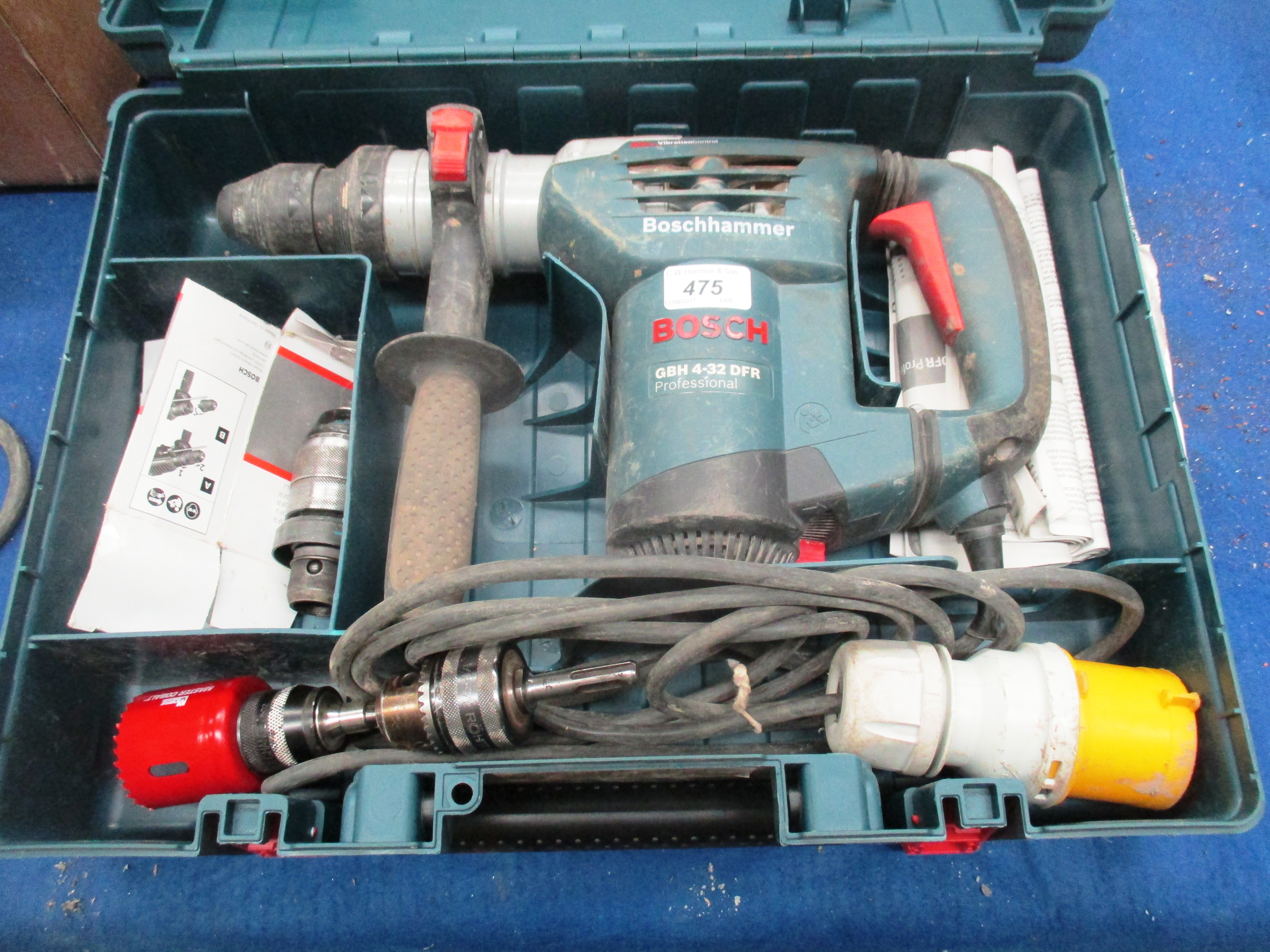 Bosch GBH 4-32 DFR rotary hammer drill in case - 110v
