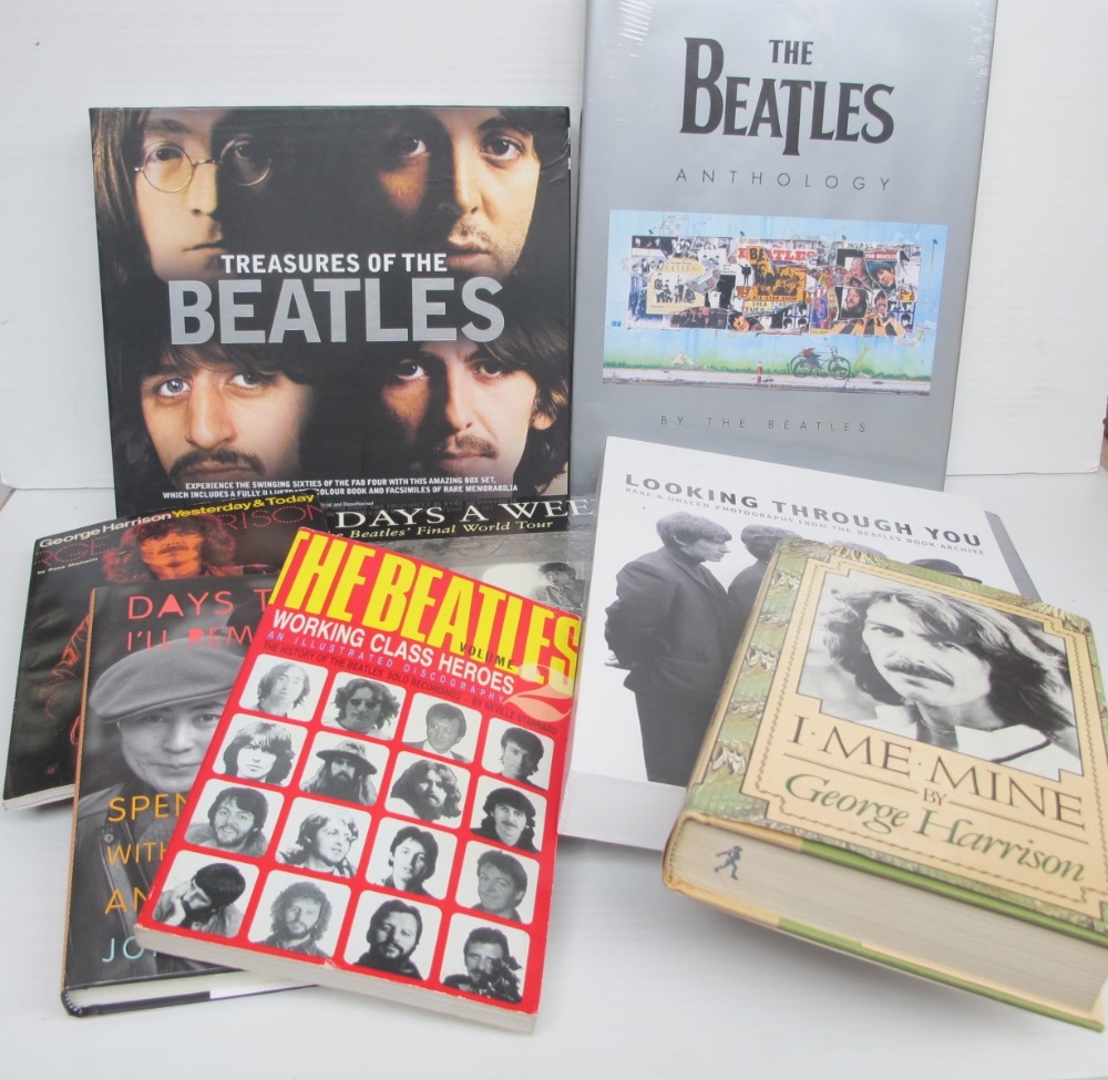 Music Memorabilia, The Beatles, 15 Beatles & related books, Beatles