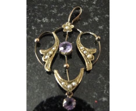 An Edwardian 9ct amethyst and pearl pendant