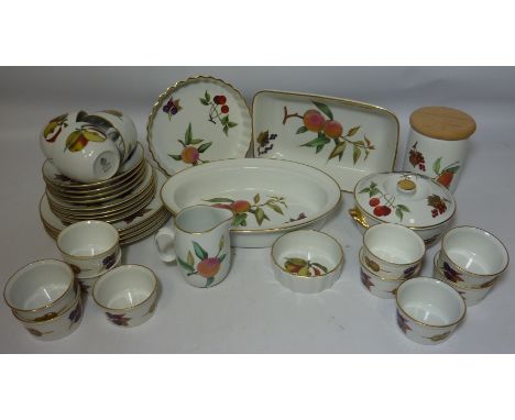 Royal Worcester 'Evesham' serving dishes and other ceramics in one box  Condition Report Click here for further images, condi