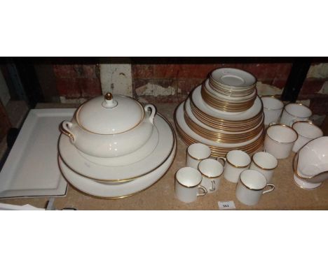 Royal Worcester "Viceroy" china dinner, tea and coffee service