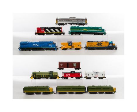 MTH Model Train O Scale Canadian Assortment  (13) items including a #128 caboose, a #571 locomotive, a #1804 locomotive, a #2