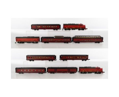 MTH Model Train O Scale Gulf Mobile &amp; Ohio Assortment  (9) items including a #800-A locomotive with tender, a #800-B loco