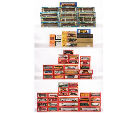 Model Train HO Scale Boxed Assortment  Over (65) items including examples by Tyco, Alm and Roundhouse  Property from: an Esta