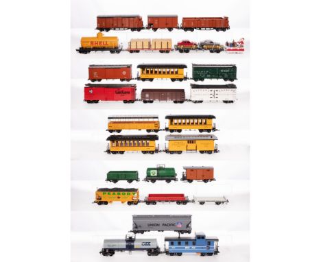 N-SCALE BUNDLE #3 cheapest - SET OF FOUR ASSORTED TRAIN CARS