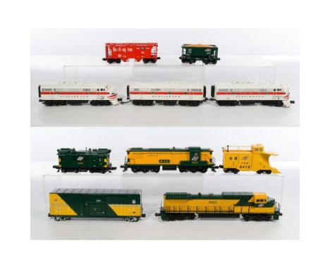 MTH Model Train O Scale Midwest Assortment  (9) items including a #162 Burlington locomotive with tender, a #162-C Burlington