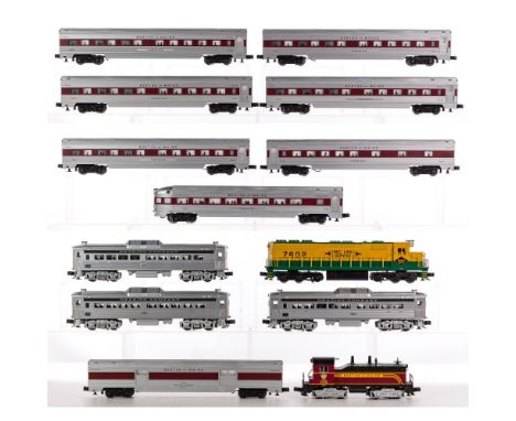 Williams Model Train O Scale Assortment  (13) items including a Reading Bee Line Service SD45 diesel locomotive #7602, (3) Re